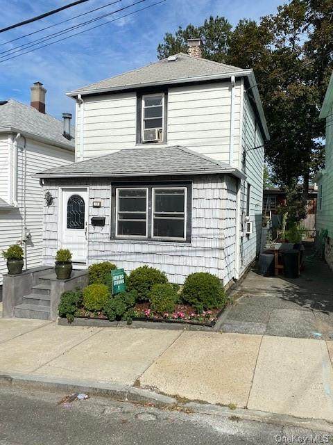 57 Woodbury Street - Photo 1