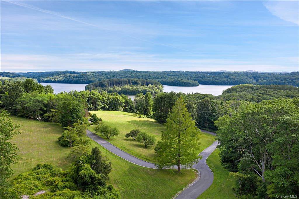 572 Cross River Road - Photo 1