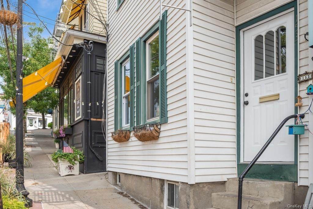 153 Southside Avenue - Photo 1