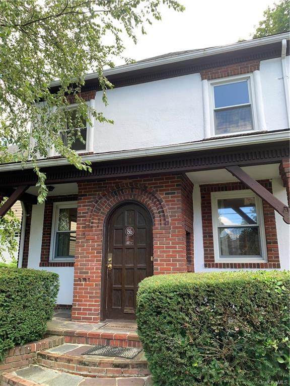 86 Lakeview Avenue - Photo 1