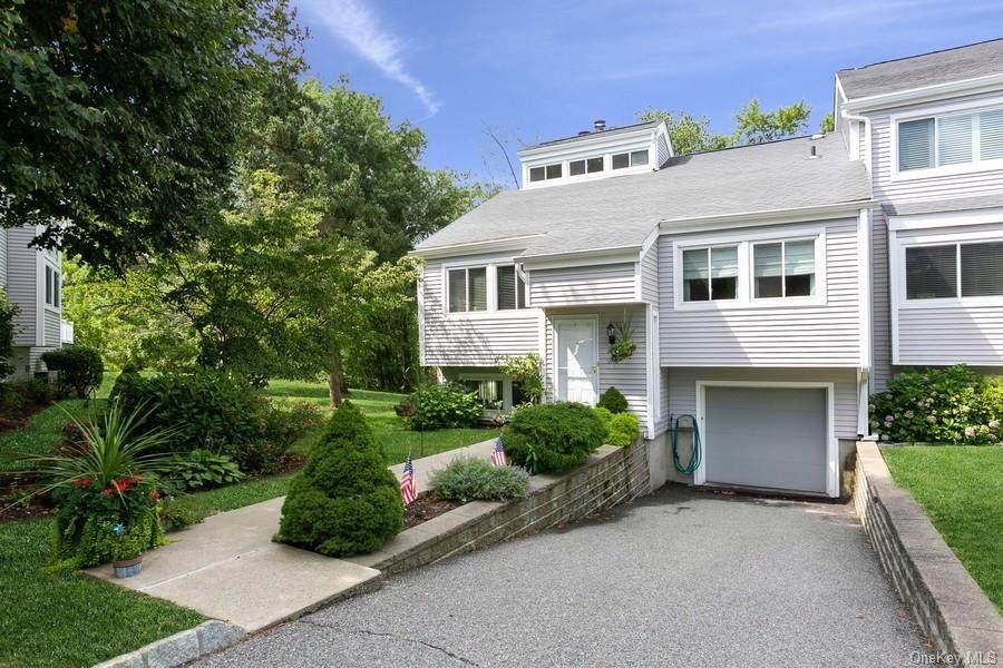 32 Cheshire Lane - Photo 1