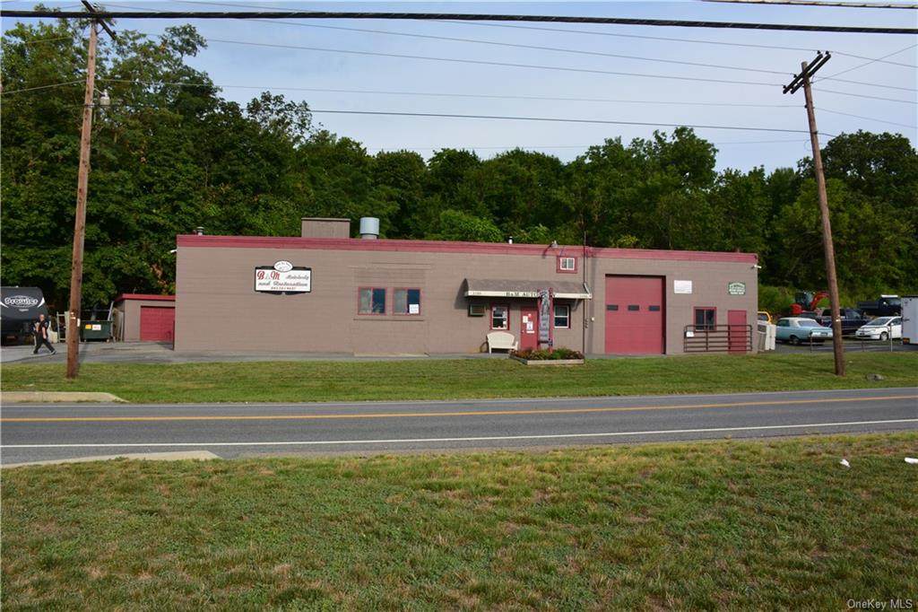 1125 River Road - Photo 1