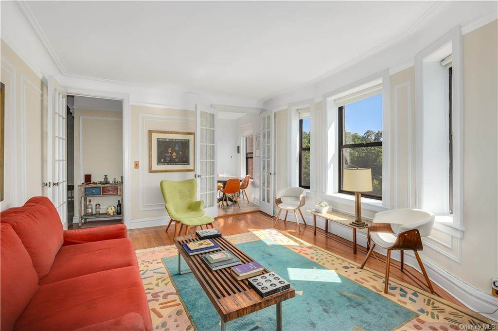 31 Pondfield Road - Photo 1
