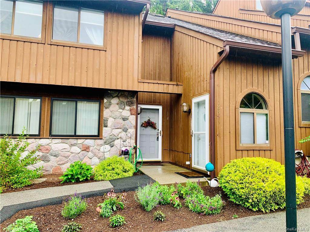 183 Red Cardinal Court - Photo 1