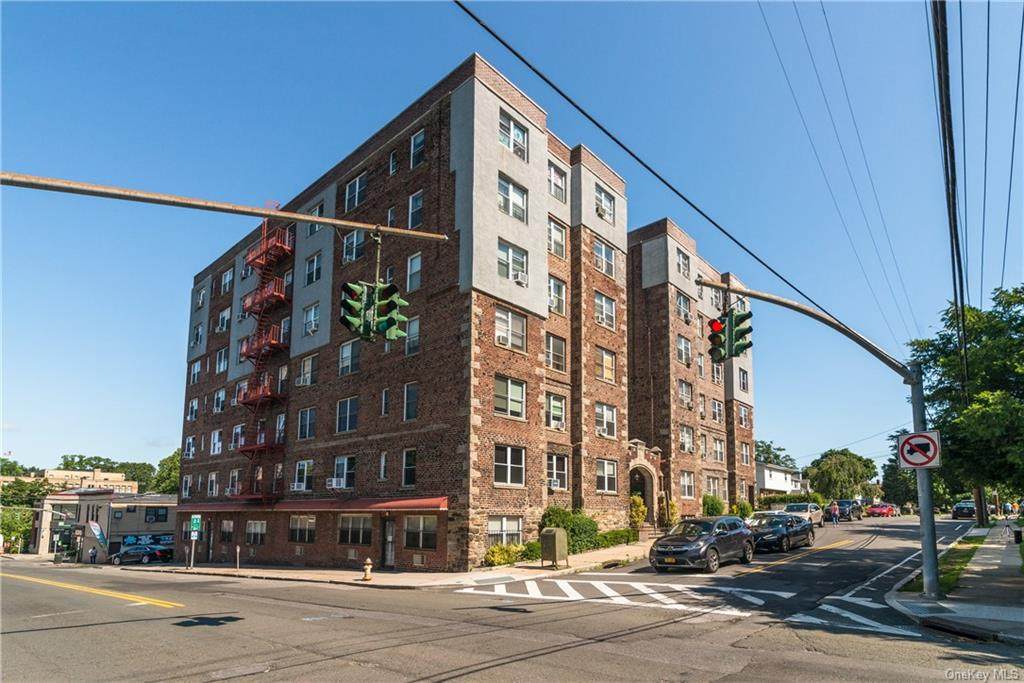 305 Sixth Avenue - Photo 1