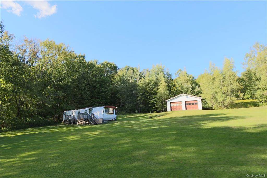 1143 Briscoe Road - Photo 1