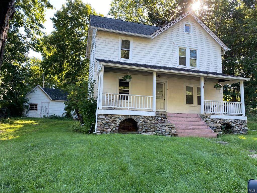 15 Edgewood Drive - Photo 1