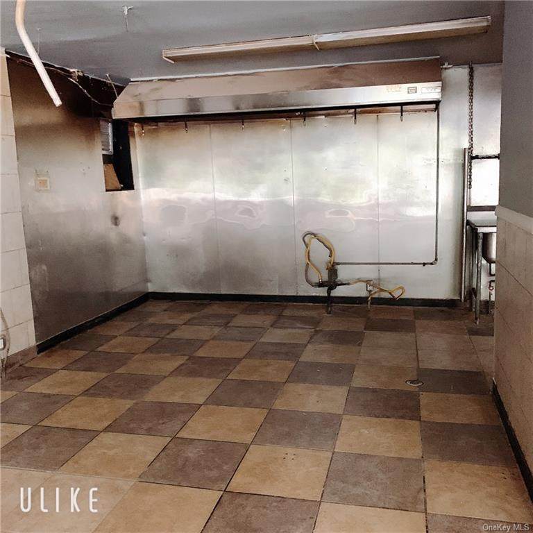 163 Grand Street - Photo 1