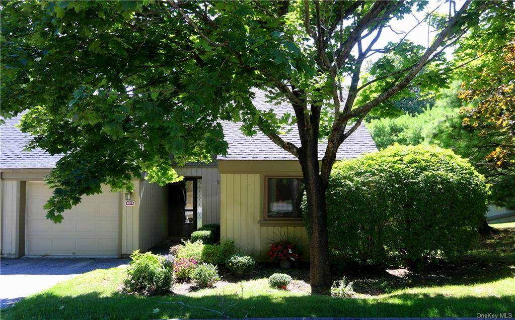 487 Heritage Hills - Photo 1