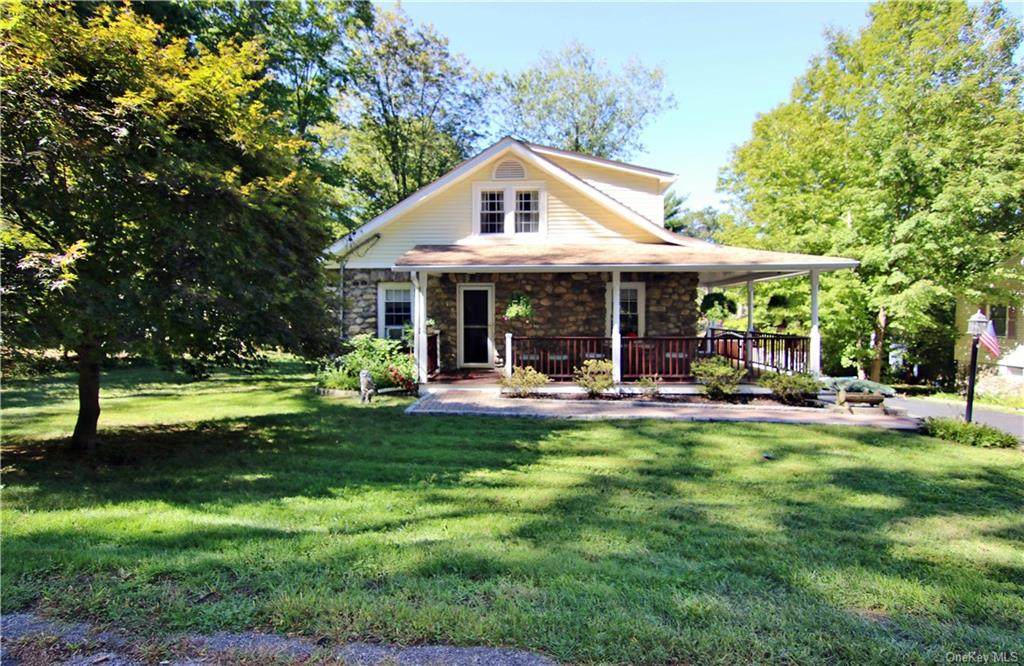 1631 Central Street - Photo 1