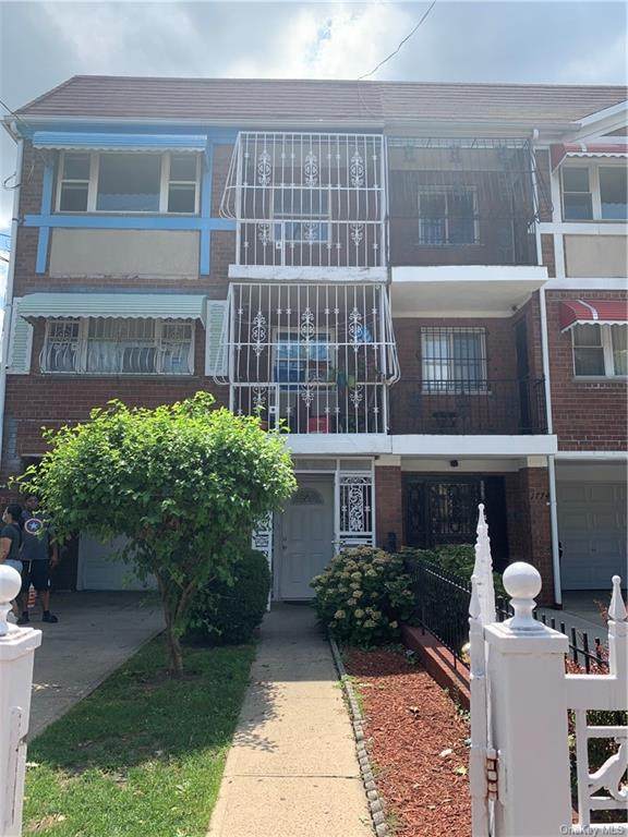 1776 Lacombe Avenue - Photo 1