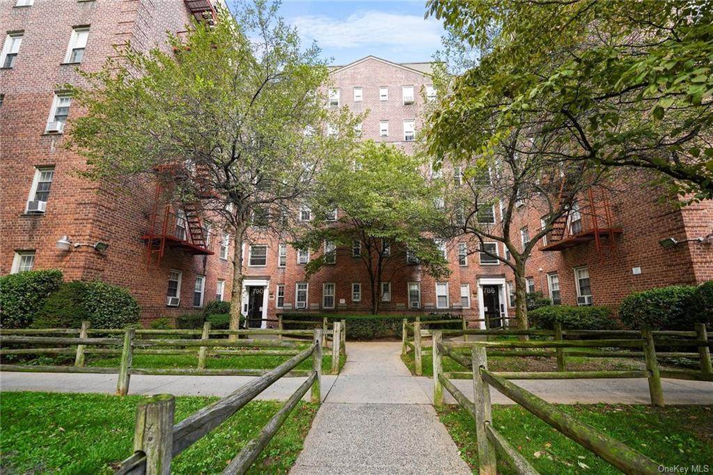 786 Bronx River Road - Photo 1