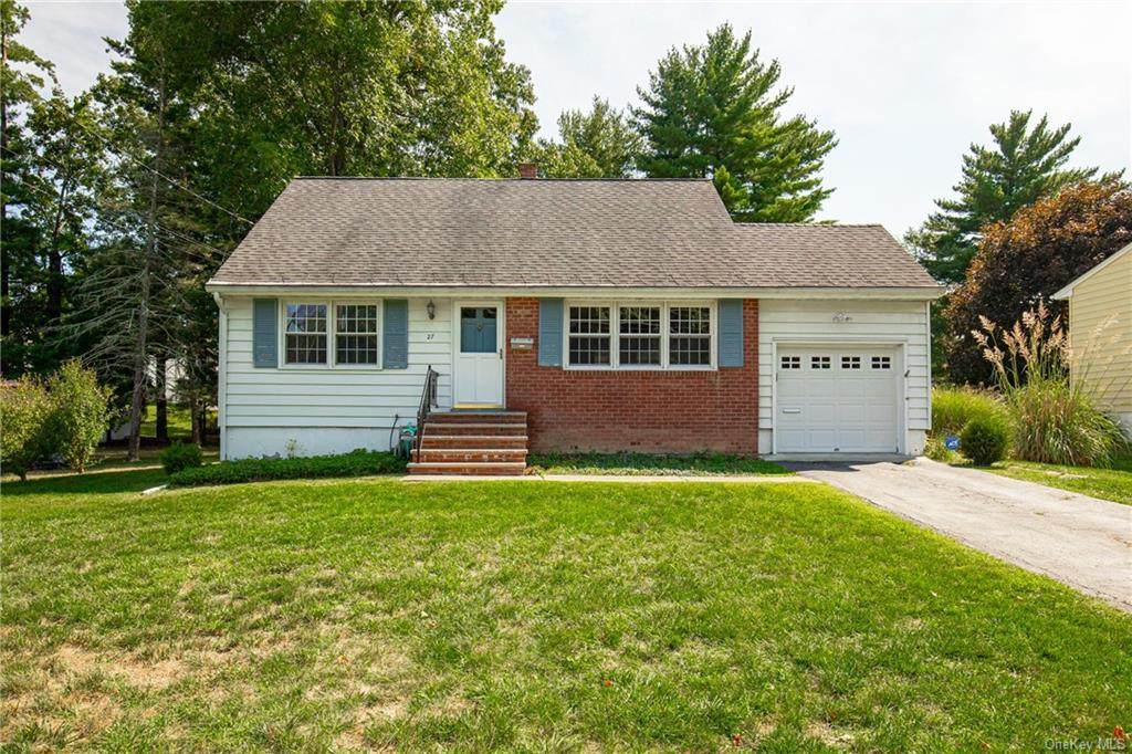 27 Wantaugh Avenue - Photo 1