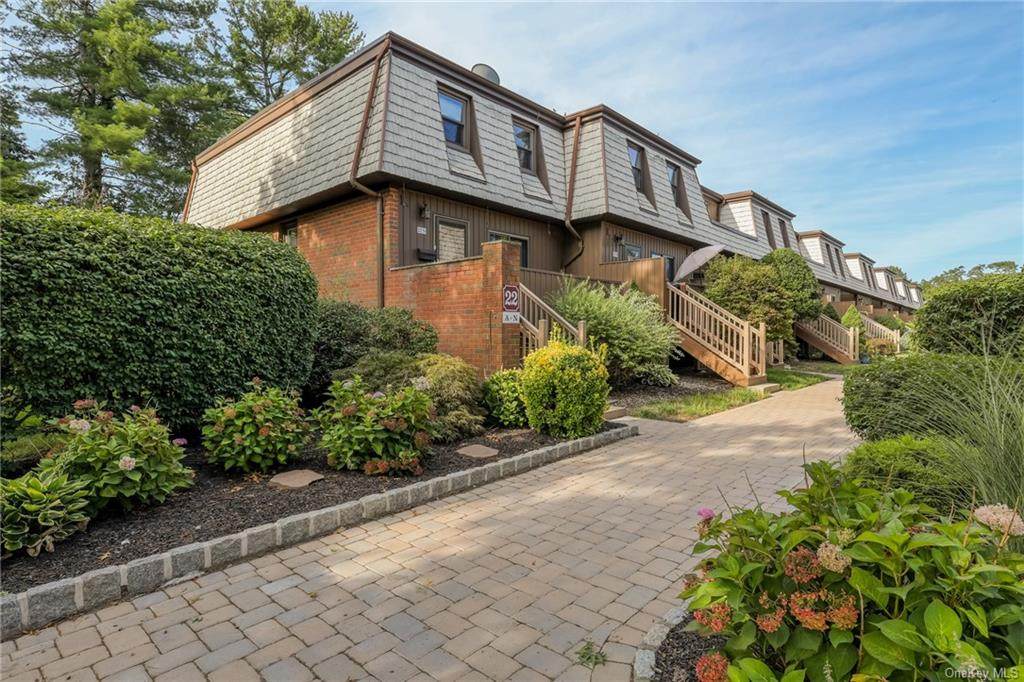 22 Heritage Drive - Photo 1