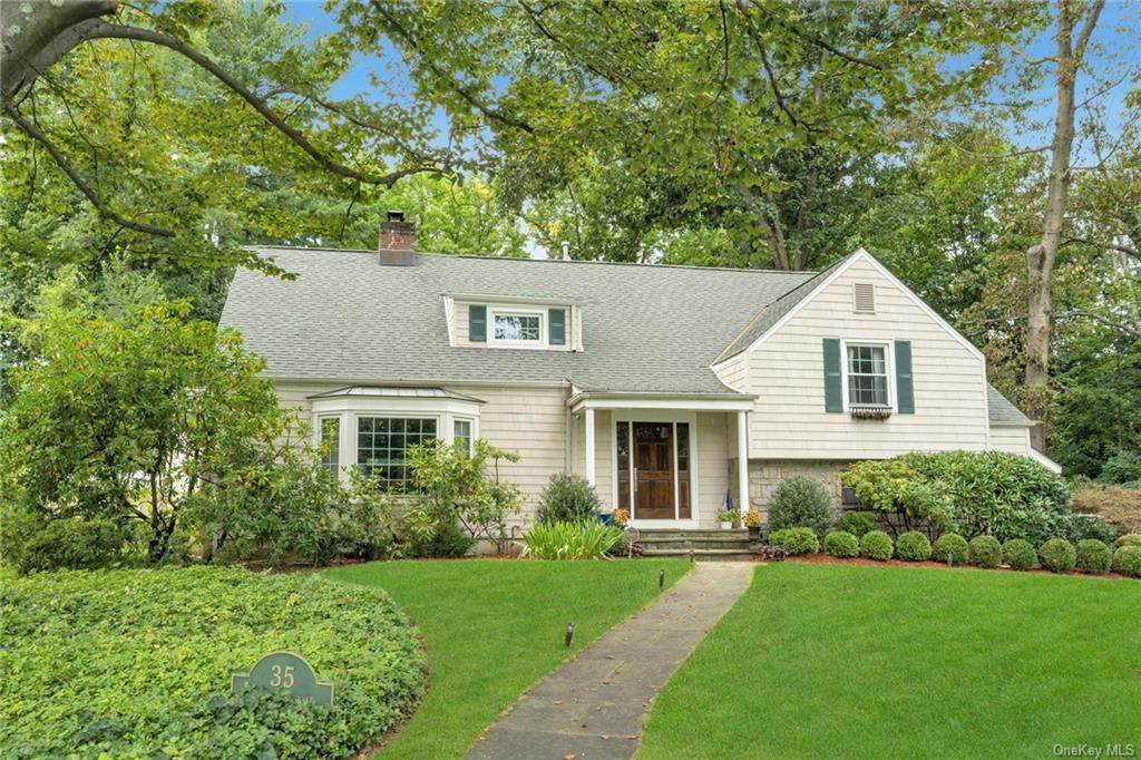 35 Herkimer Road - Photo 1