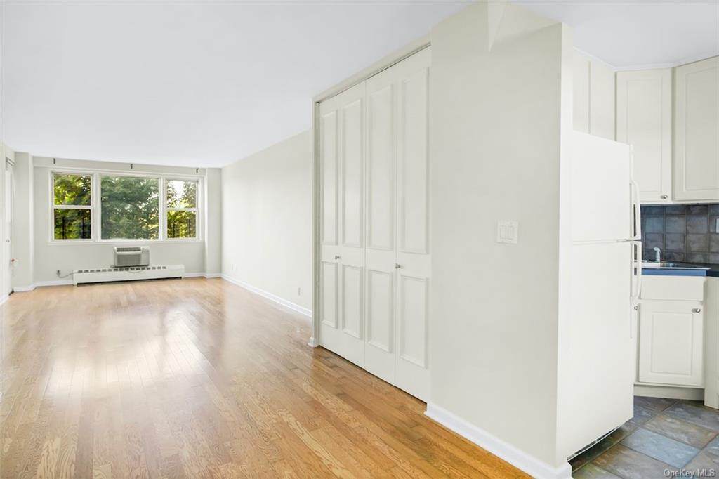 5800 Arlington Avenue - Photo 1