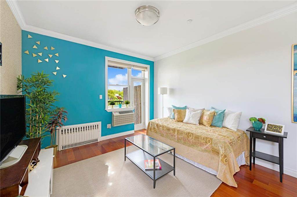 415 36th Street - Photo 1