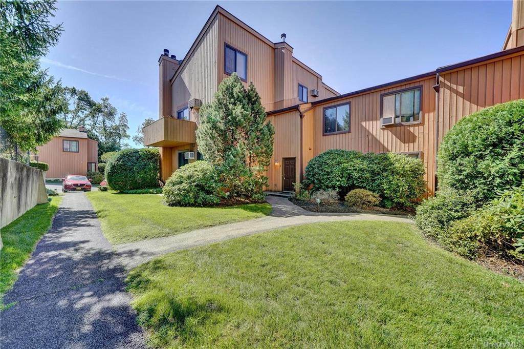 9 Hudson View Hill - Photo 1