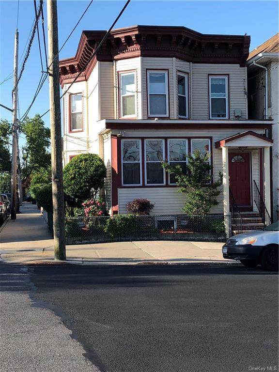 3220 Layton Avenue - Photo 1
