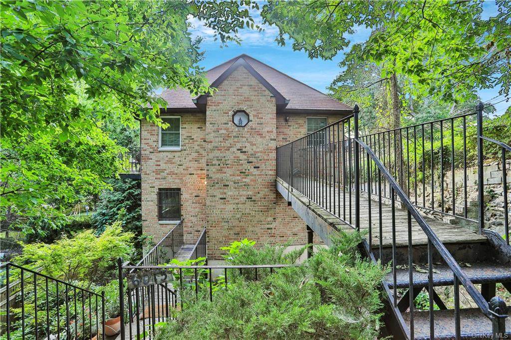 6015 Spencer Avenue - Photo 1
