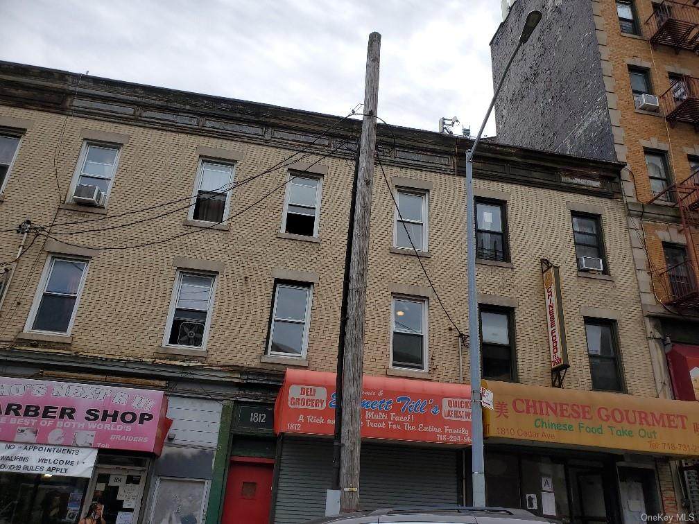 1812 Cedar Avenue - Photo 1