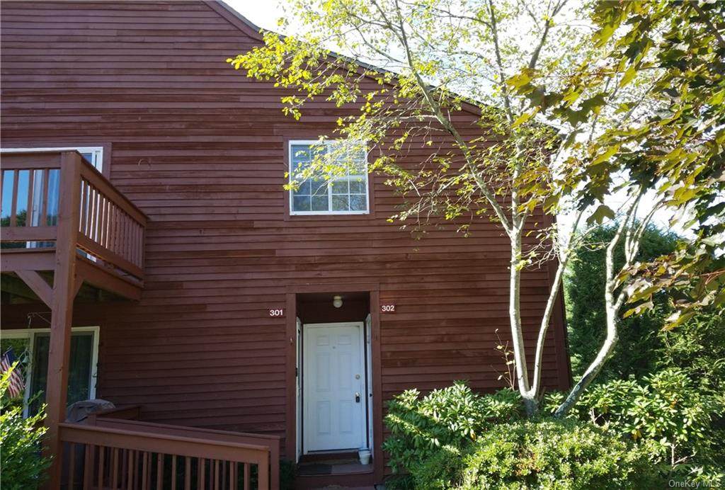 302 Driftway Lane - Photo 1