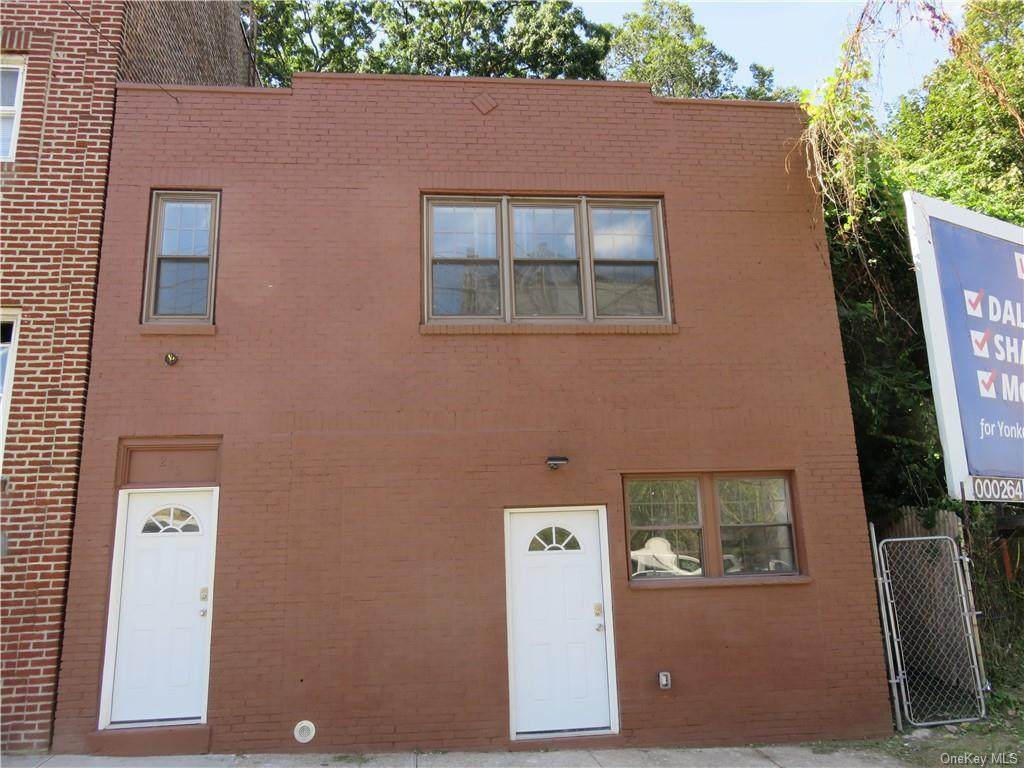 285 Mclean - Photo 1