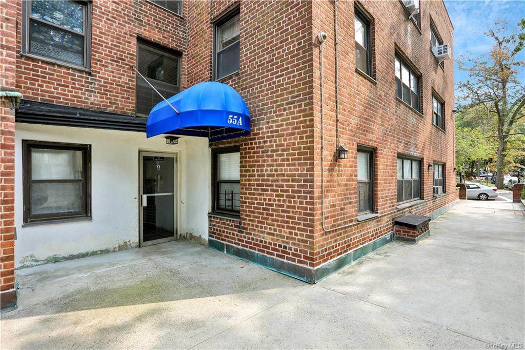55 Ehrbar Avenue - Photo 1