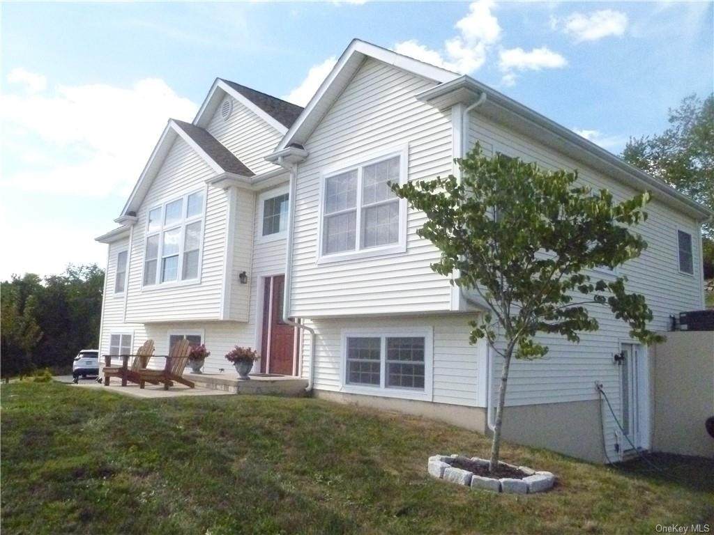 7 Utopian Court - Photo 1