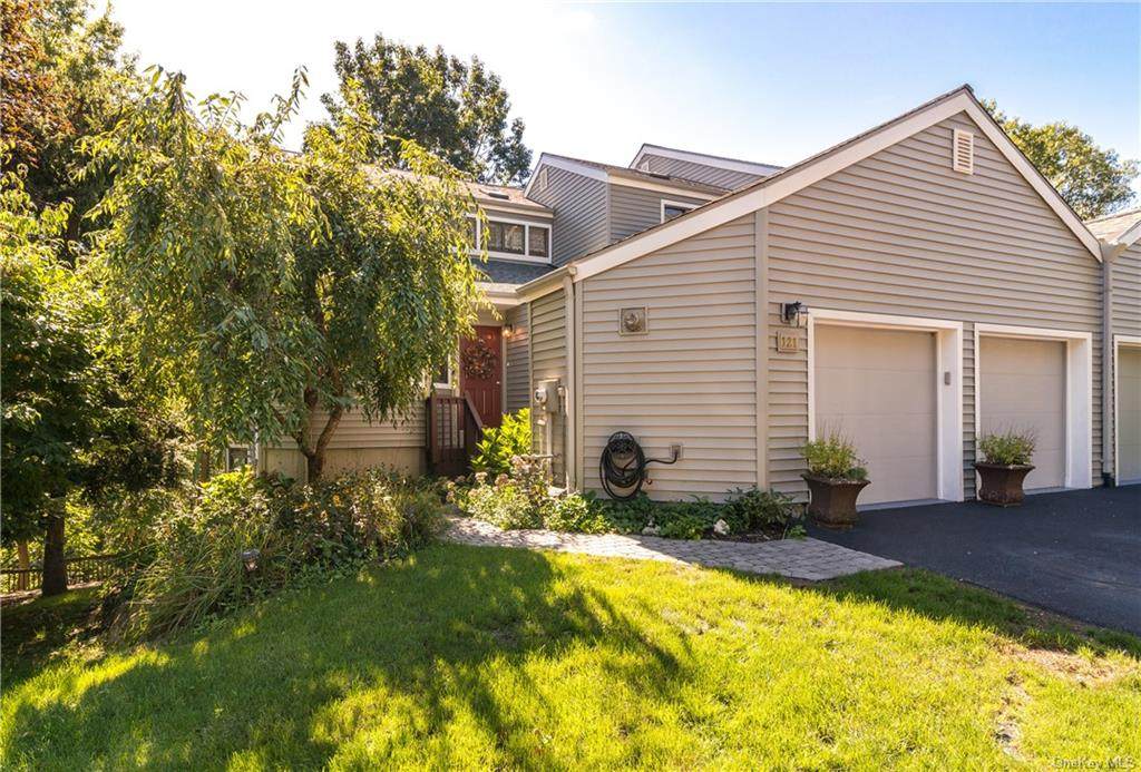121 Hunter Lane - Photo 1
