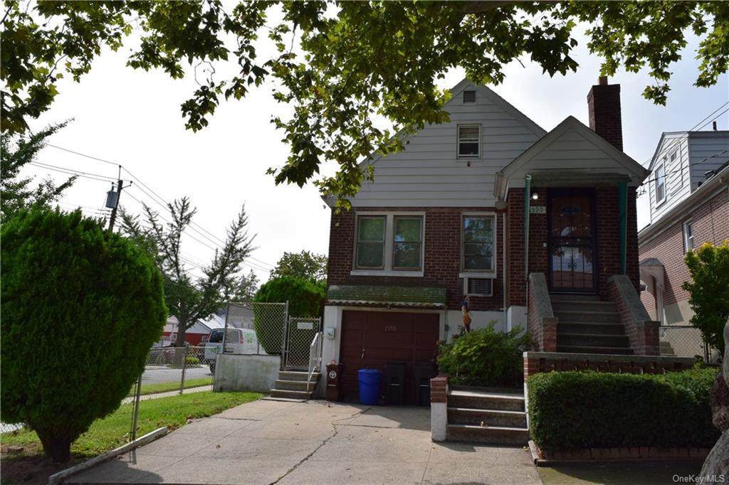 1590 Mace Avenue - Photo 1