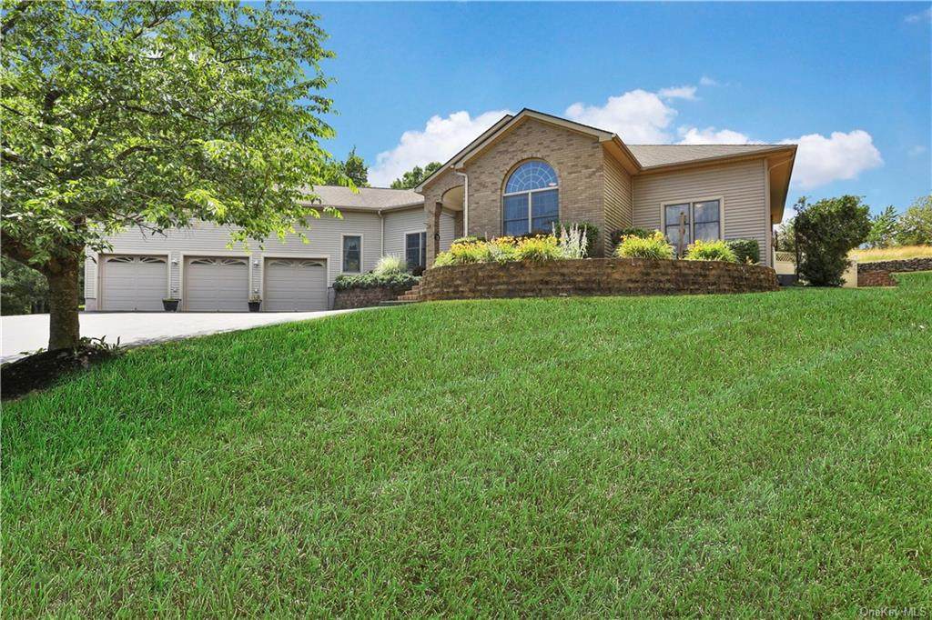 19 Rue De Vin Drive - Photo 1