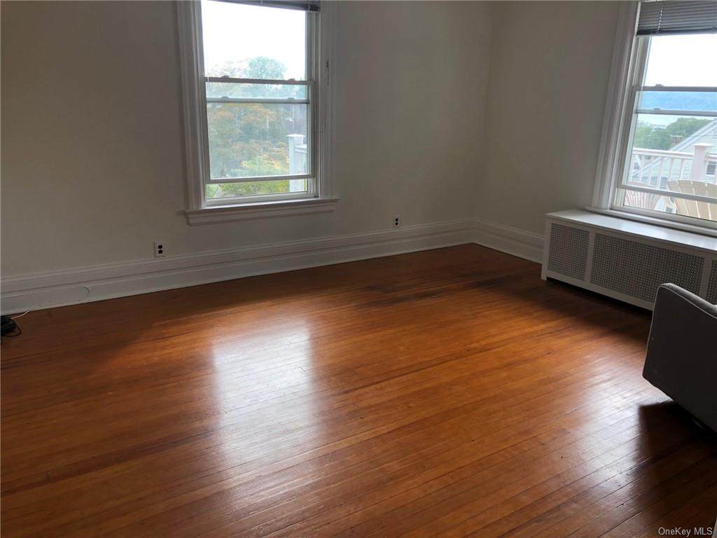 116 Grove Street - Photo 1