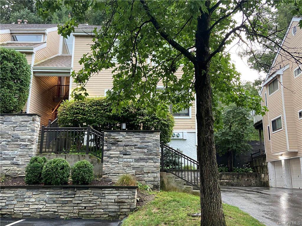 173 Birchwood Close - Photo 1