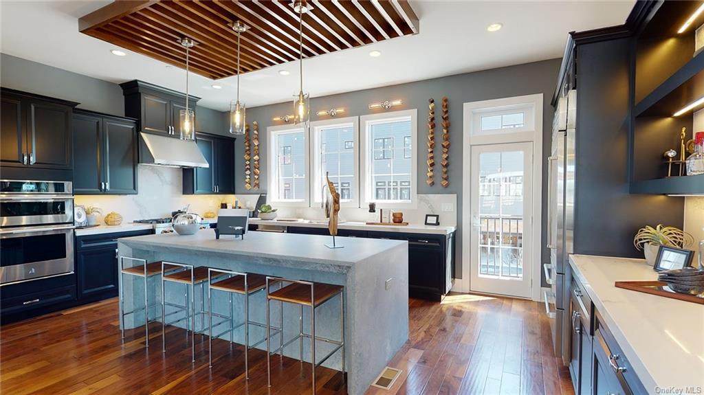 210 Legend Drive - Photo 1