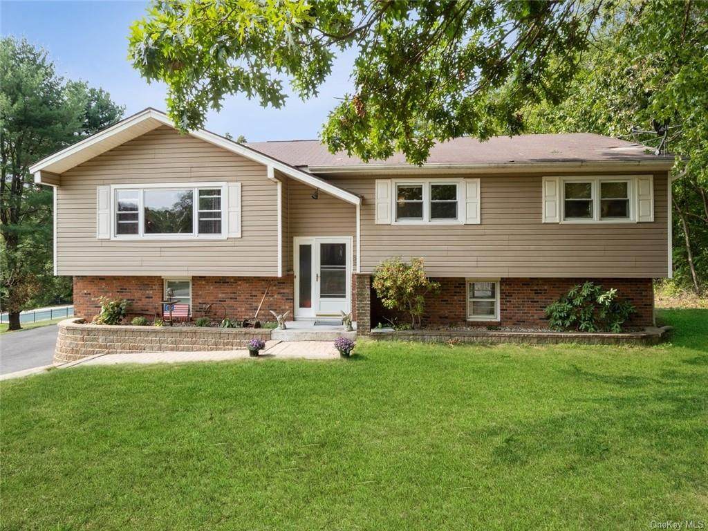 23 Crown Hill Road - Photo 1