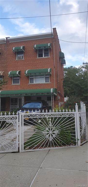 3850 Barnes Avenue - Photo 1