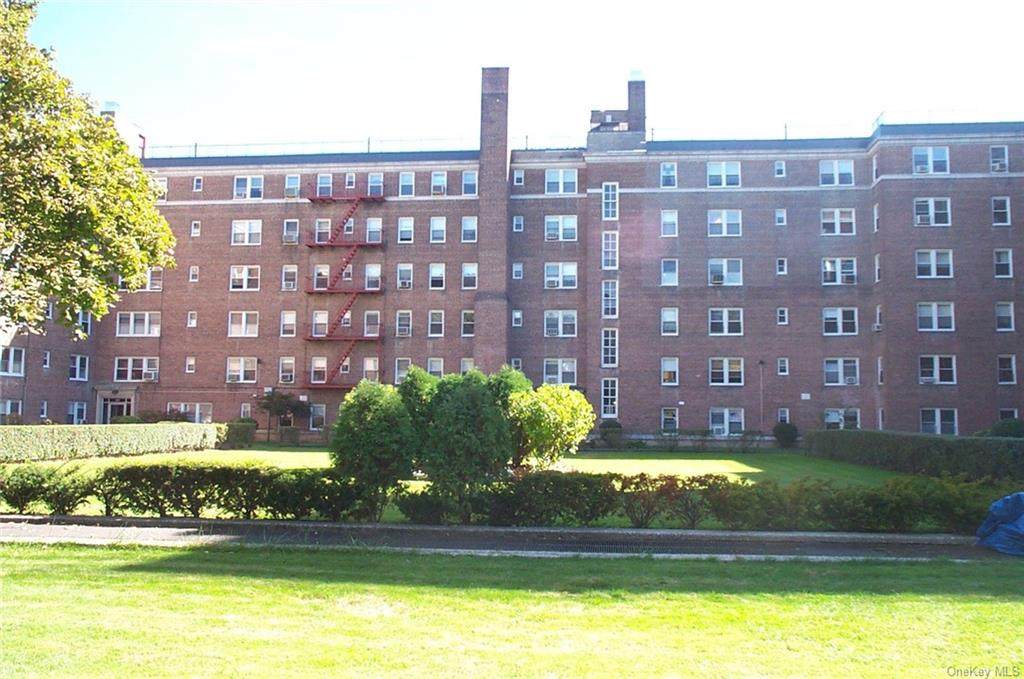5430 Netherland Avenue - Photo 1