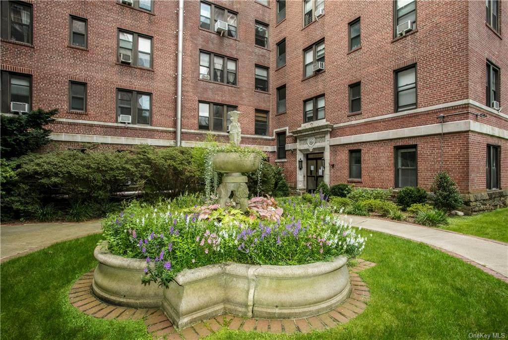 11 Alden Road - Photo 1