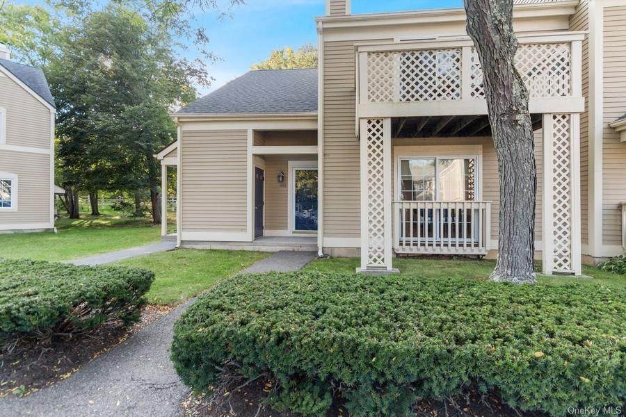 1401 Nutmeg Drive - Photo 1
