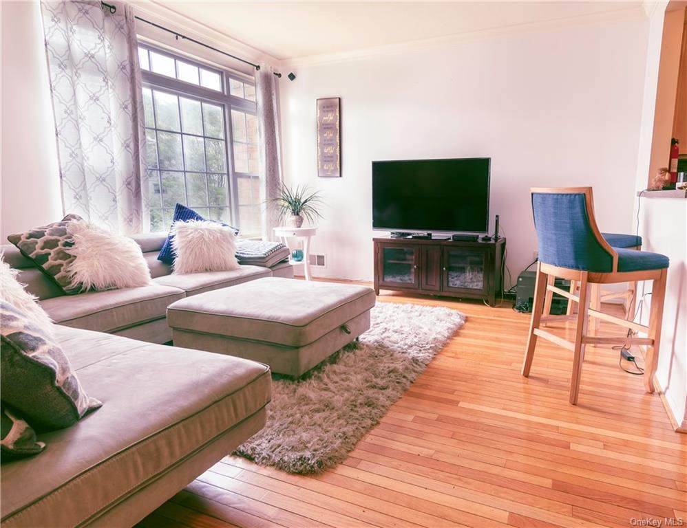 106 Admiral Court - Photo 1