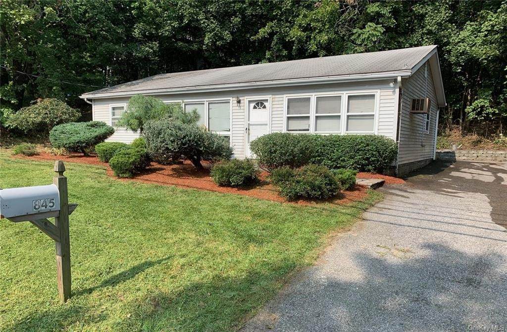 845 Homestead Avenue - Photo 1