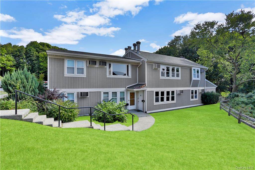 68 Gerald Drive - Photo 1