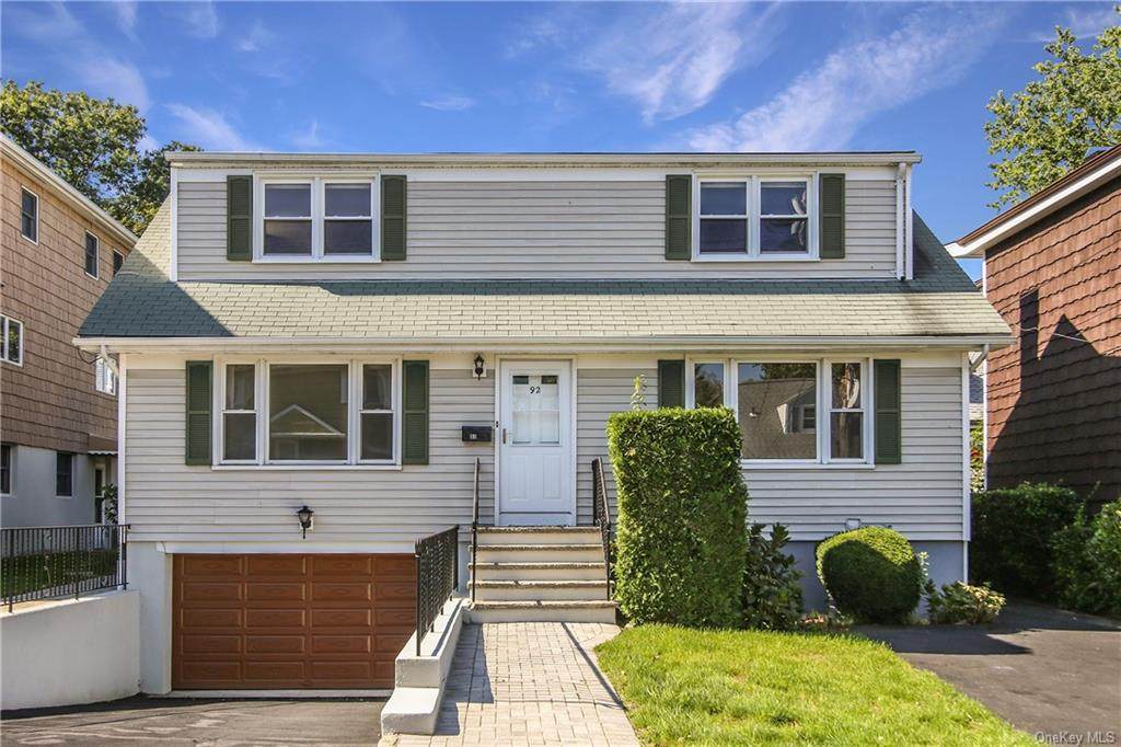 92 Adelphi Avenue - Photo 1