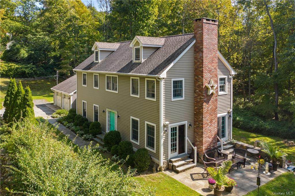 242 Honey Hollow Road - Photo 1