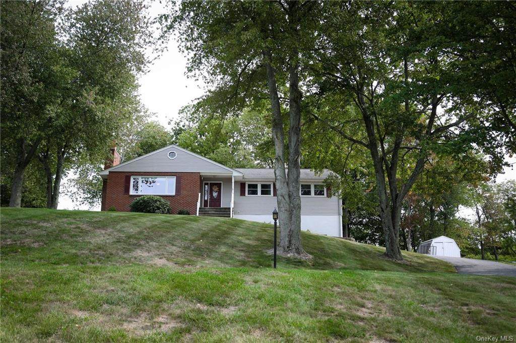 30 Hillview Drive - Photo 1