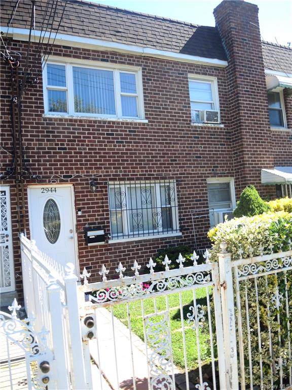 2944 Gunther Avenue - Photo 1