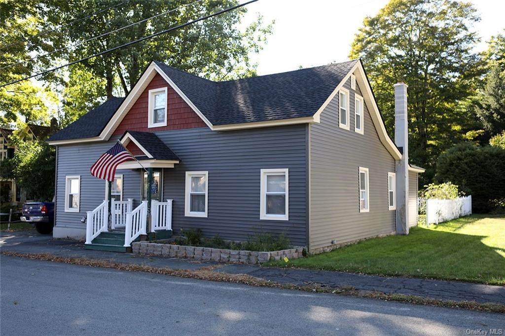 17 Maple Avenue - Photo 1