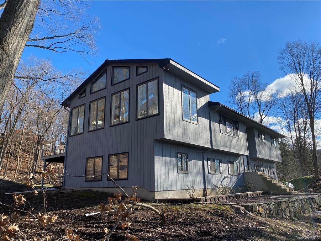 2358 Maple Avenue - Photo 1