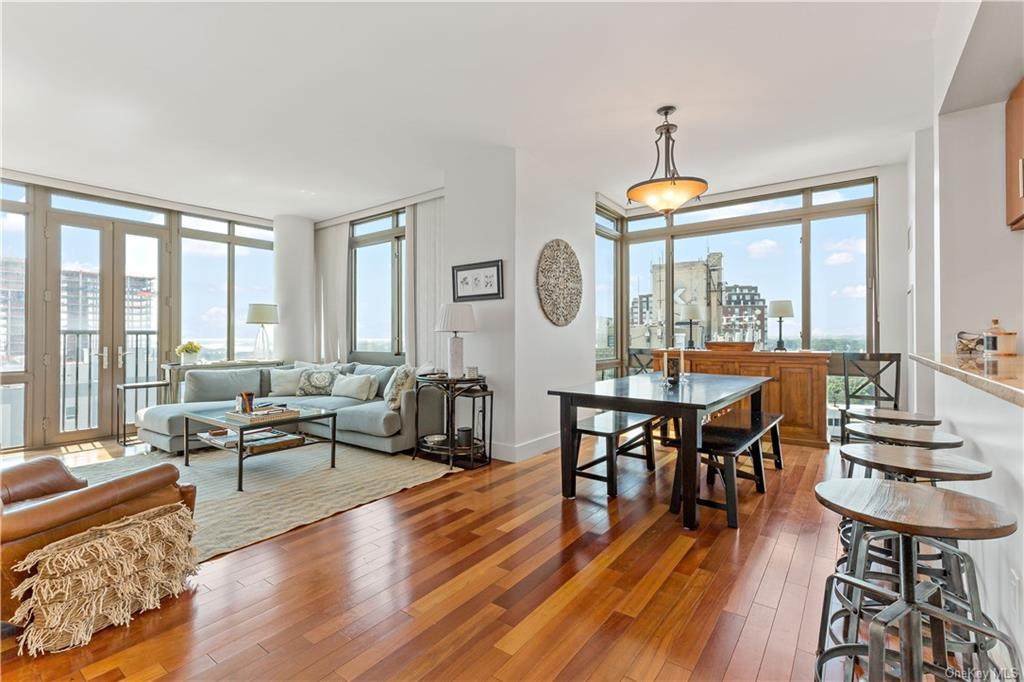 175 Huguenot Street - Photo 1